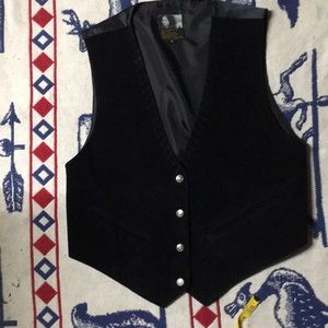 Guys or gals suede genuine leather vest